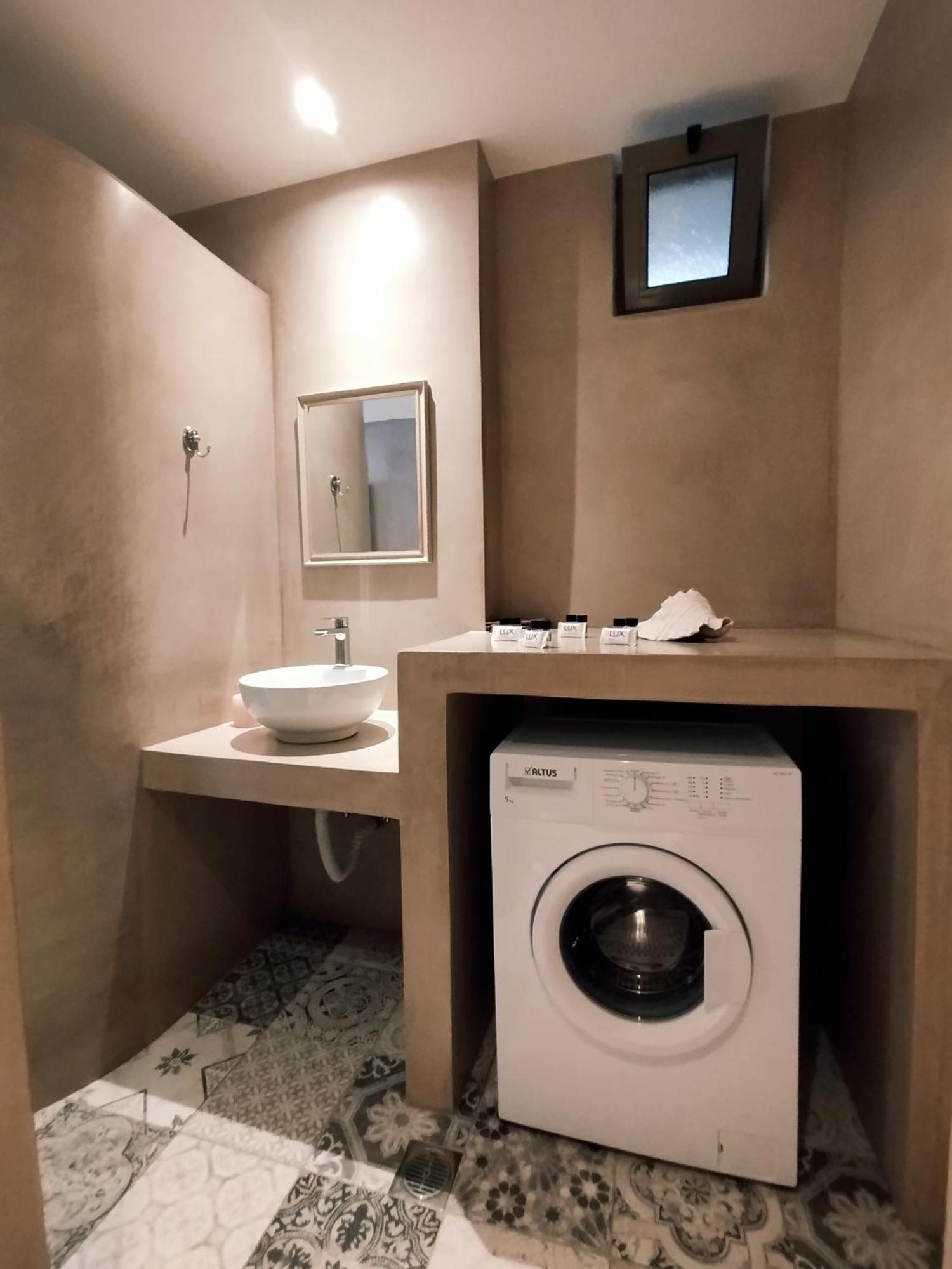 Alexena Apartments Agia Galini  Luaran gambar